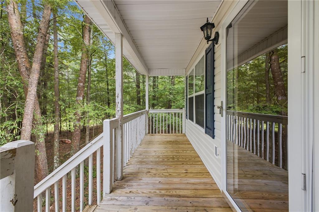 50 Oak Grove Lane NW