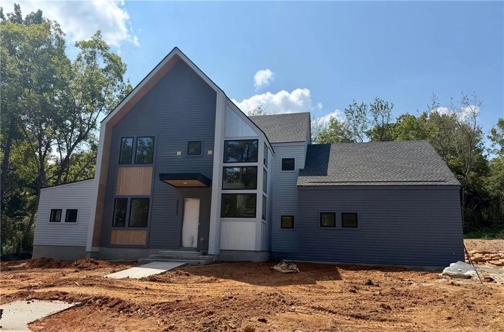 215 Winterberry Way