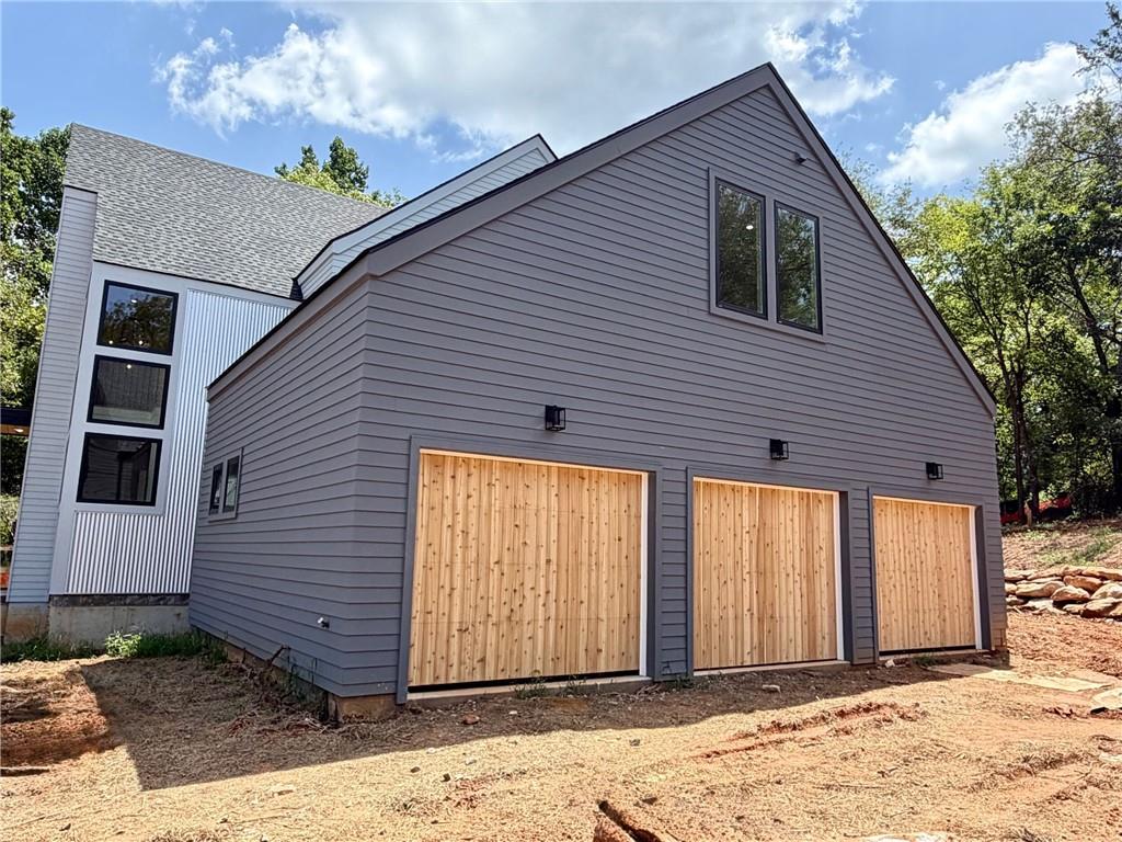 215 Winterberry Way