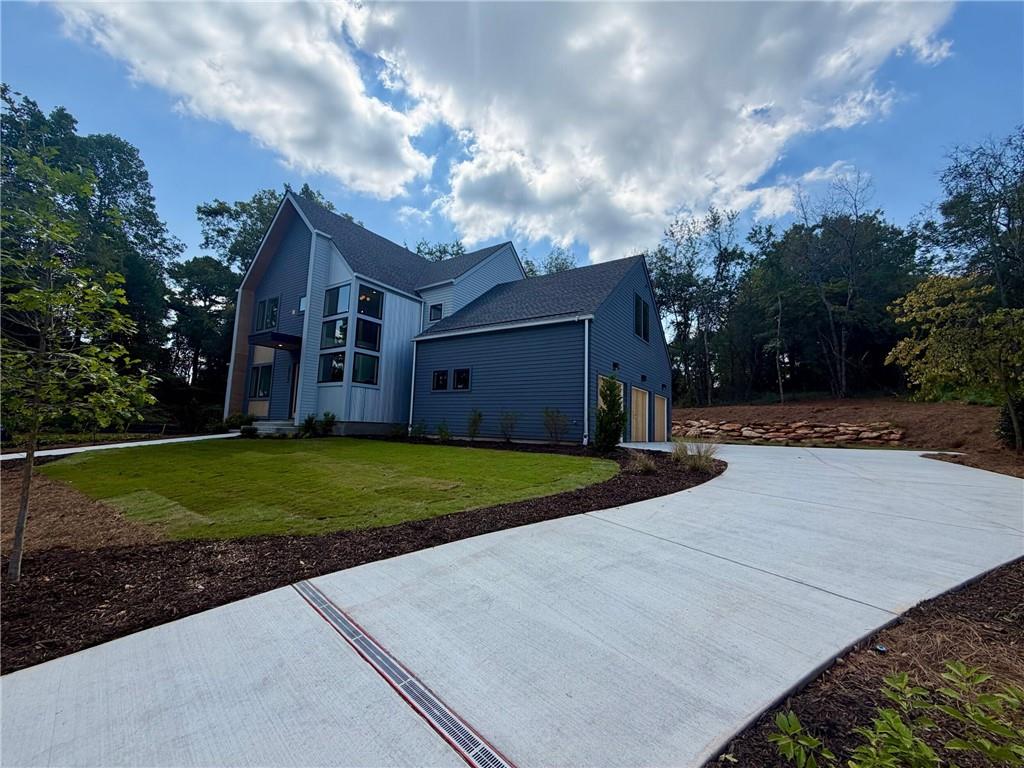 215 Winterberry Way