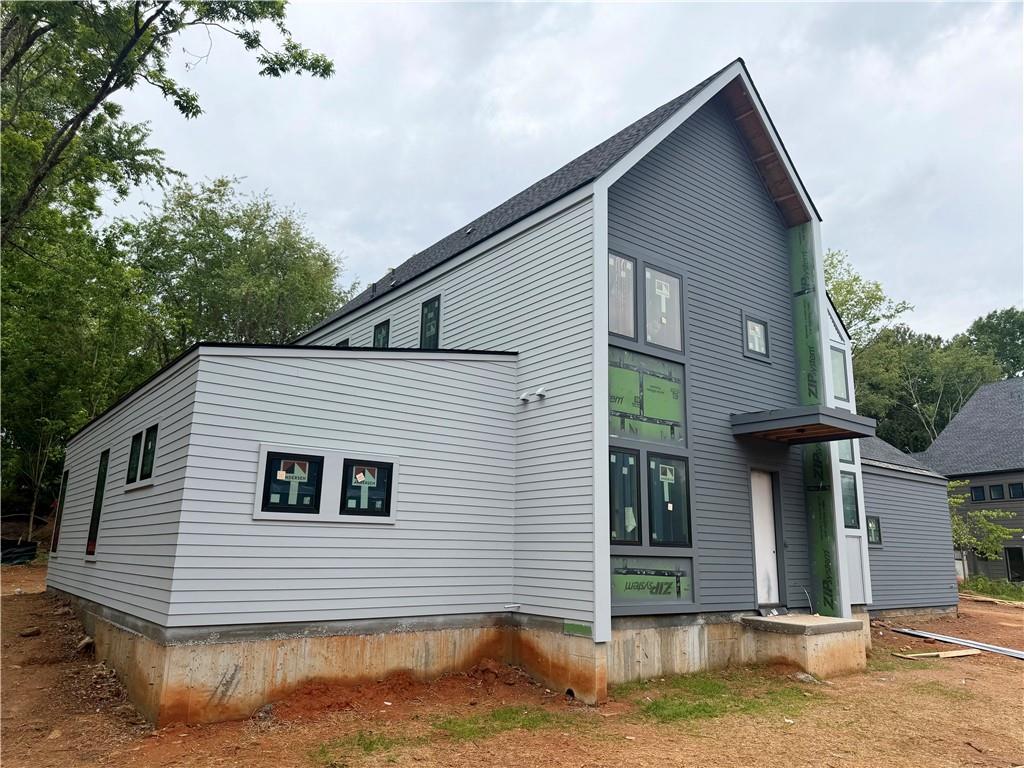 215 Winterberry Way