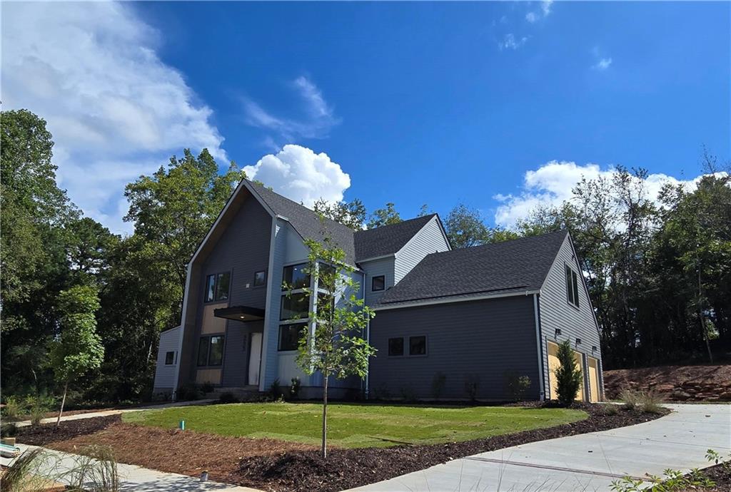 215 Winterberry Way