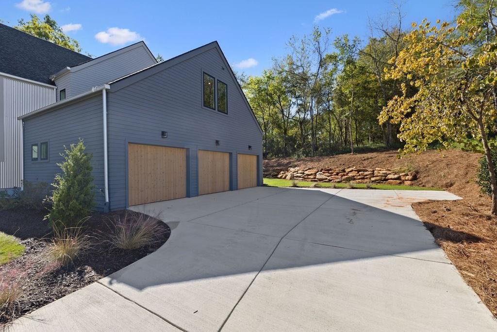 215 Winterberry Way