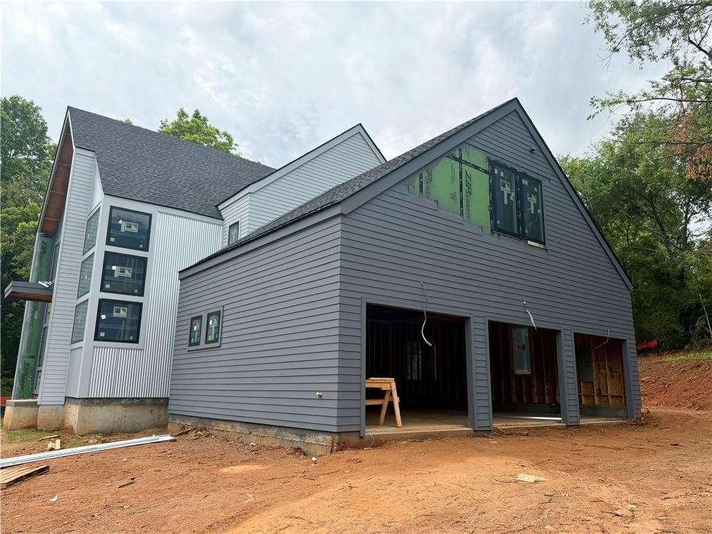 215 Winterberry Way