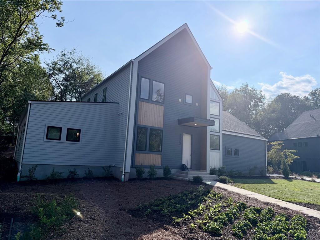 215 Winterberry Way