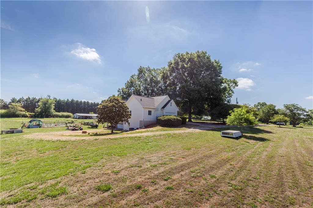 75 W Ridgeway Road