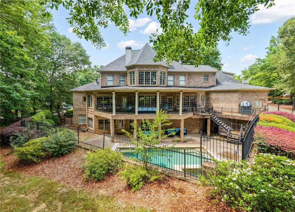 5707 Allee Way
