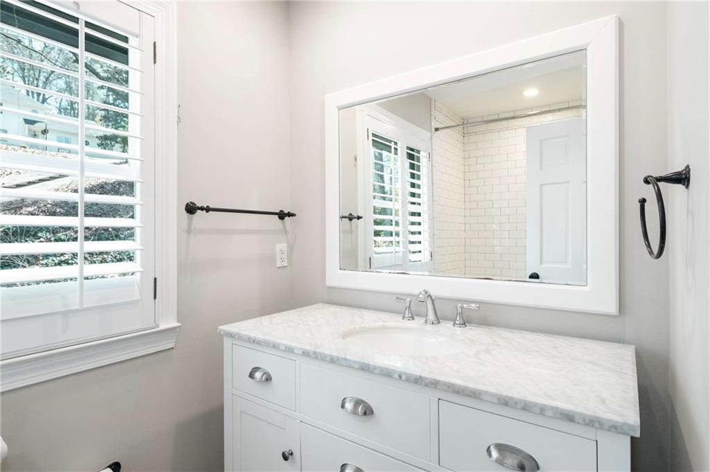 3240 Pinestream Road, Atlanta, Georgia image 26