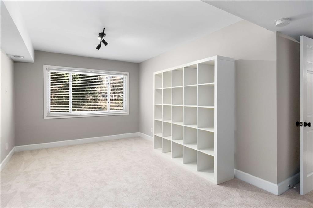 3240 Pinestream Road, Atlanta, Georgia image 35
