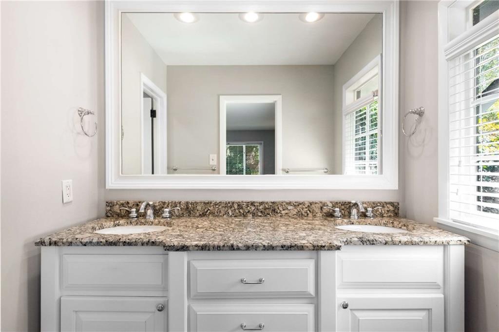 3240 Pinestream Road, Atlanta, Georgia image 28