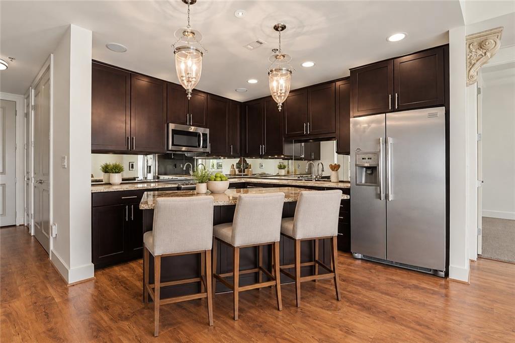 4561 Olde Perimeter Way 704