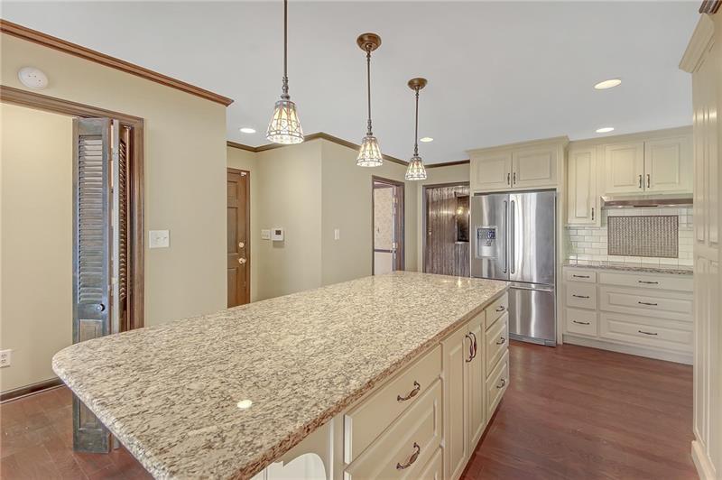 1559 Norwood Drive, Lilburn, Georgia image 4