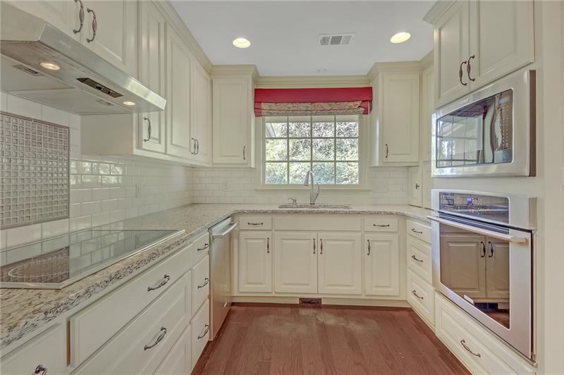 1559 Norwood Drive, Lilburn, Georgia image 7