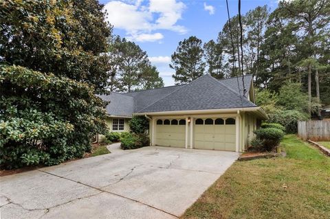 Photo of 1559 Norwood Drive, Lilburn, GA 30047 (MLS # 7570697)