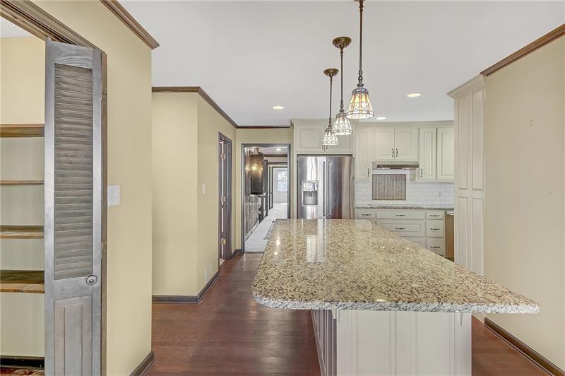 1559 Norwood Drive, Lilburn, Georgia image 3