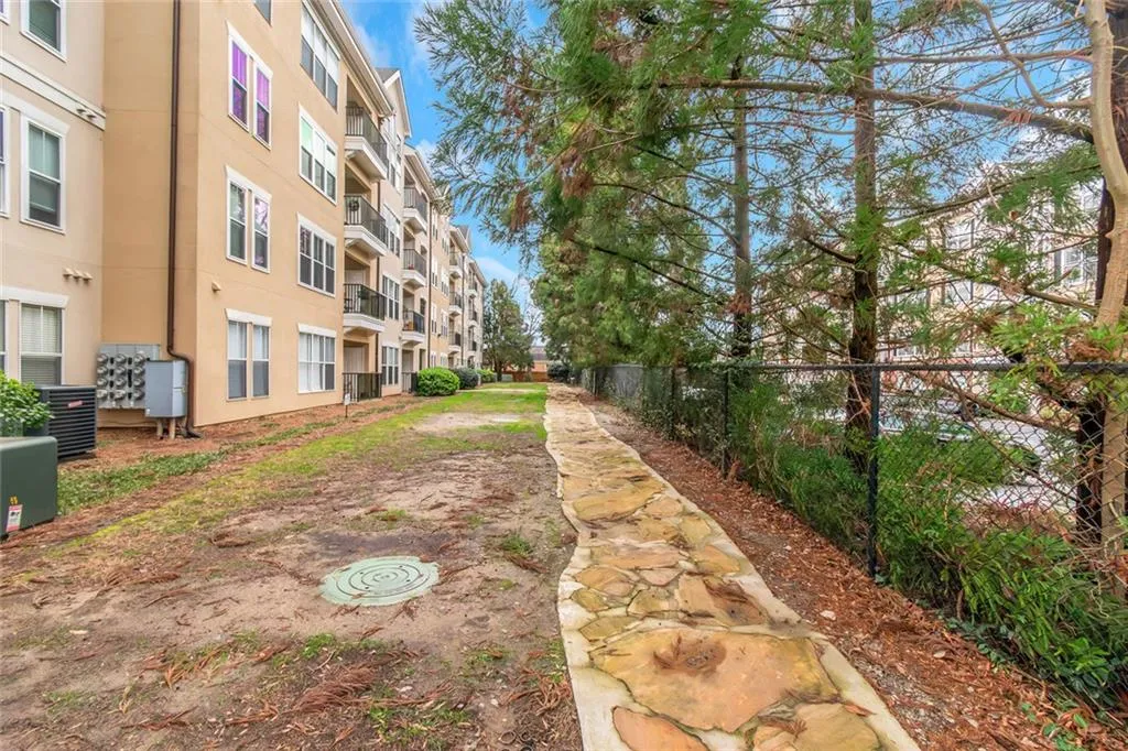 Atlanta, Georgia 30338, United States, 1 Bedroom Bedrooms, ,1 BathroomBathrooms,Residential,Active,85709