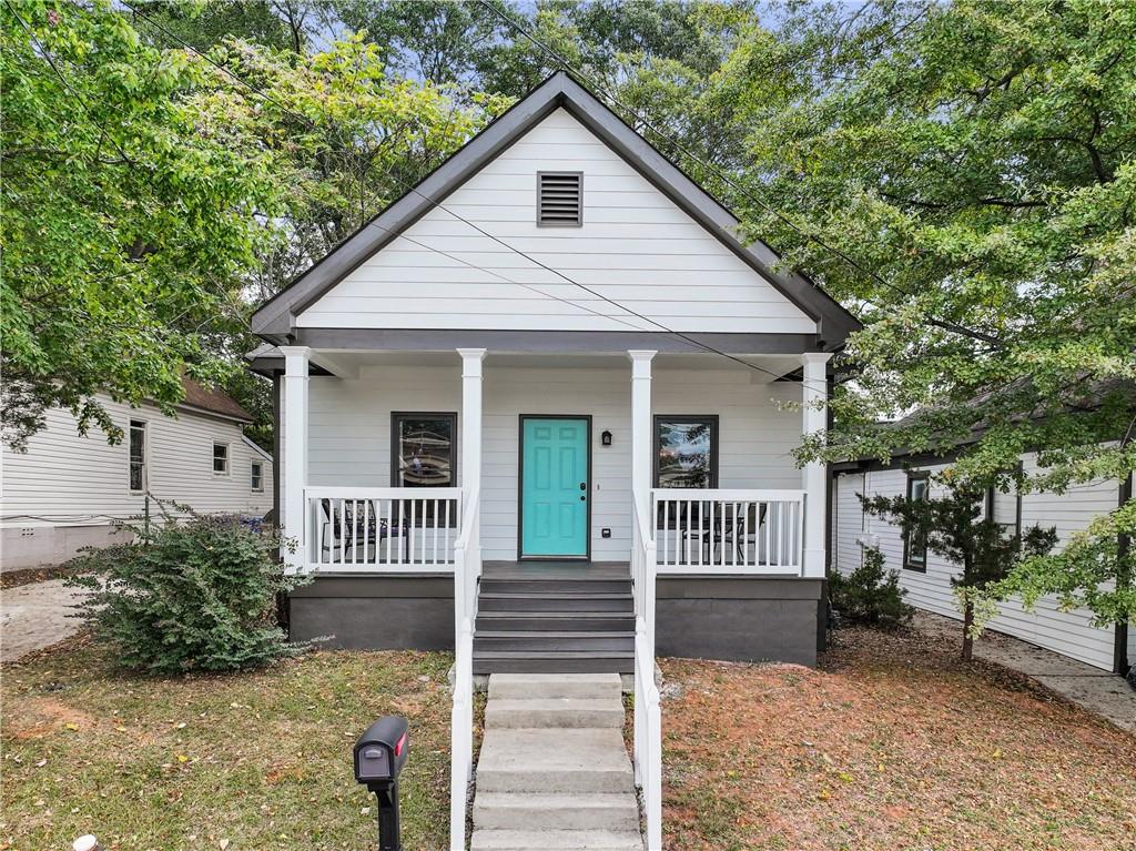 898 Allene Avenue SW