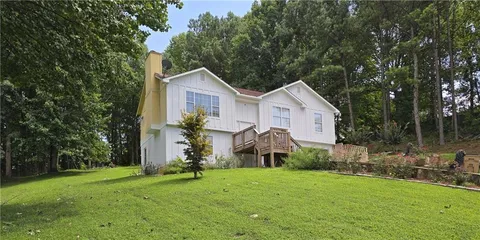 MLS: 7540311