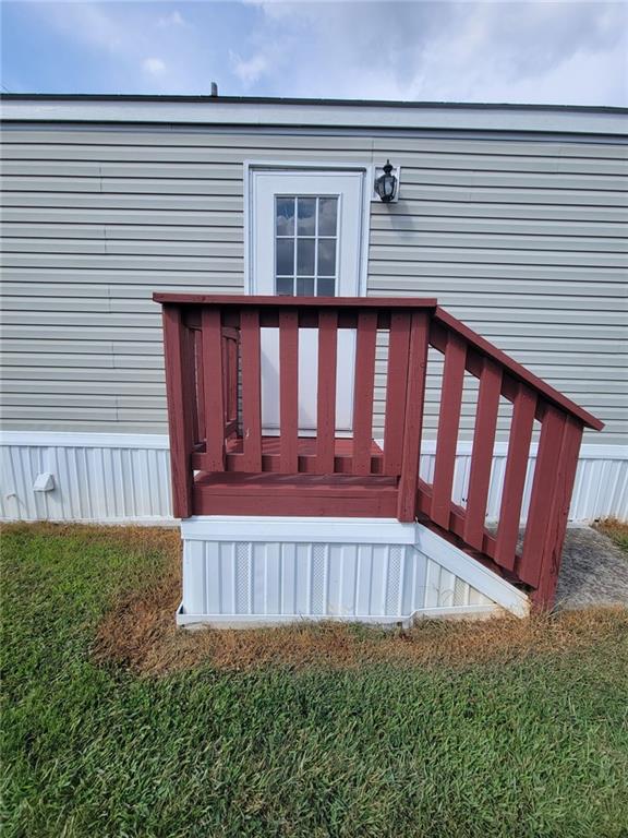 250 Woodside Boulevard