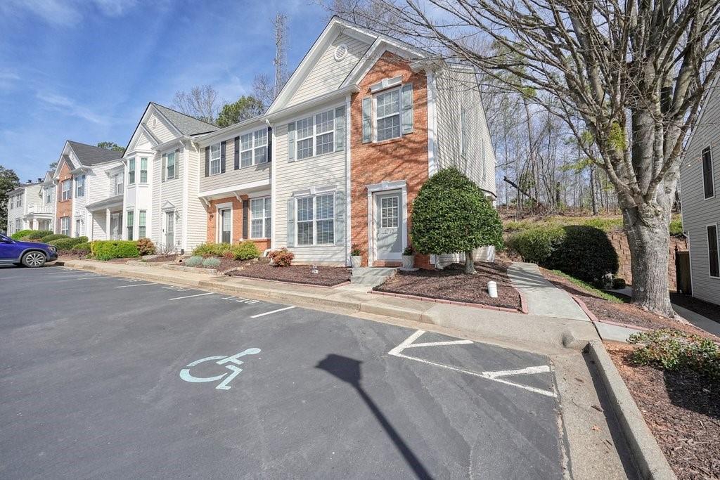 1710 Kilmington Court, Alpharetta, Georgia image 2