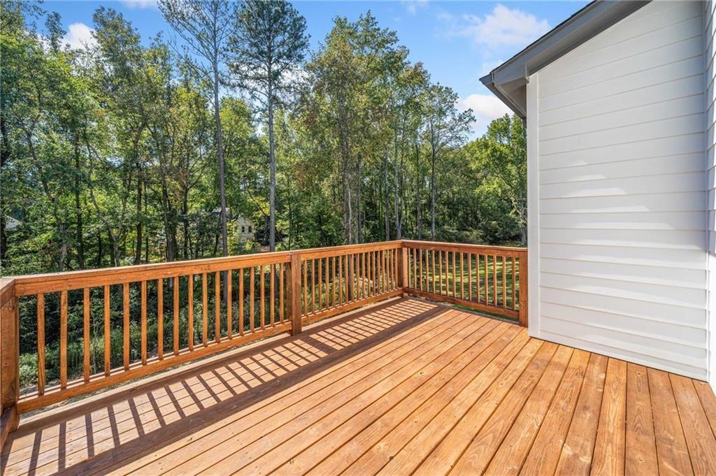 JOHNSON FERRY ESTATES (SEE BENTHILL) - Residential Lease