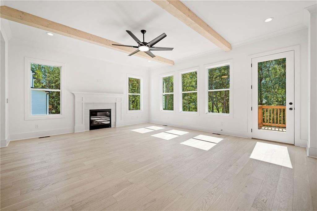 JOHNSON FERRY ESTATES (SEE BENTHILL) - Residential Lease