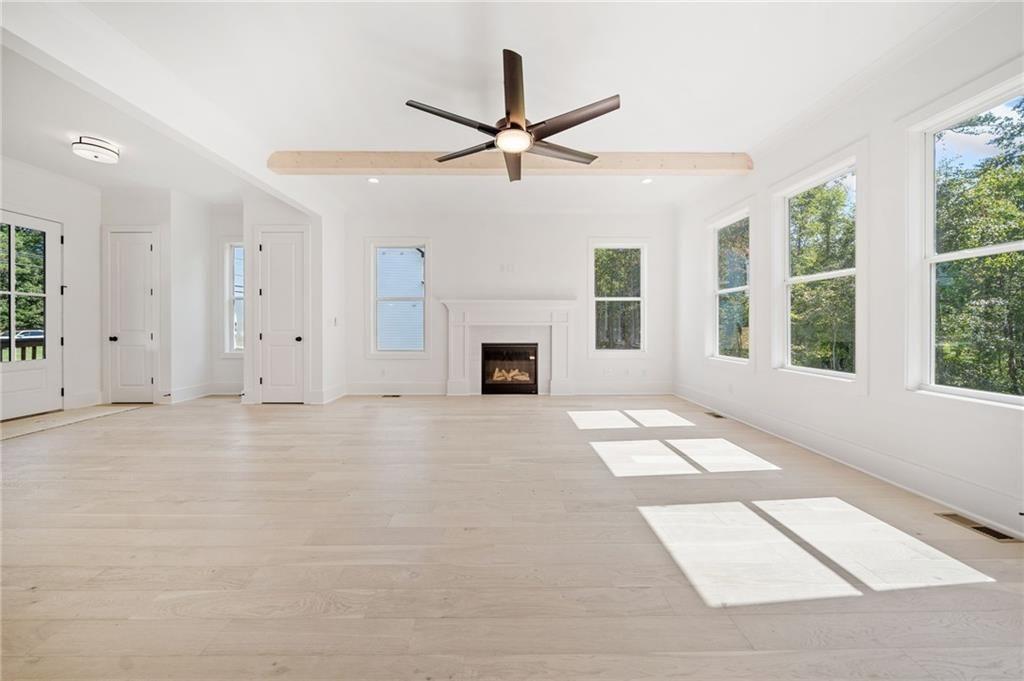 JOHNSON FERRY ESTATES (SEE BENTHILL) - Residential Lease