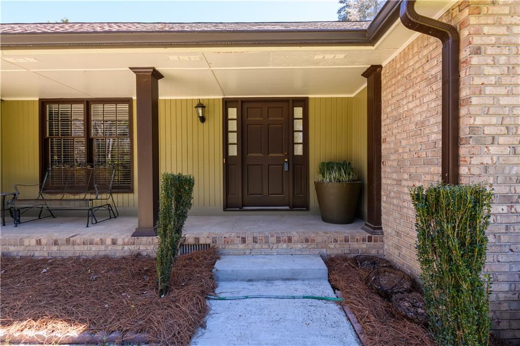 2272 Kimberley Way, Snellville, Georgia image 3
