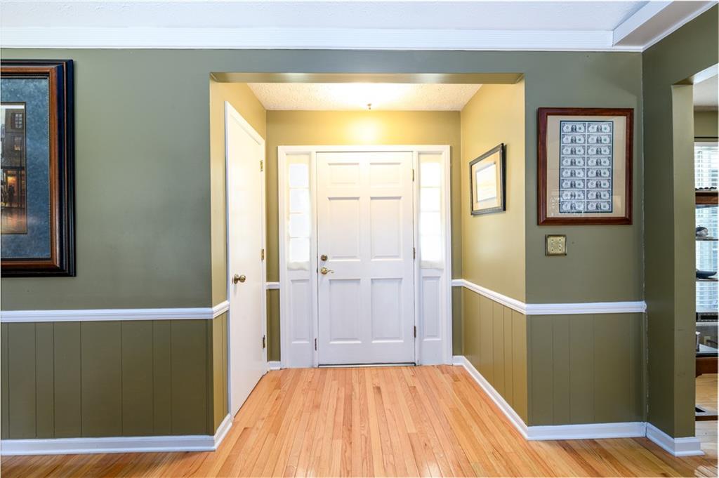 2272 Kimberley Way, Snellville, Georgia image 4