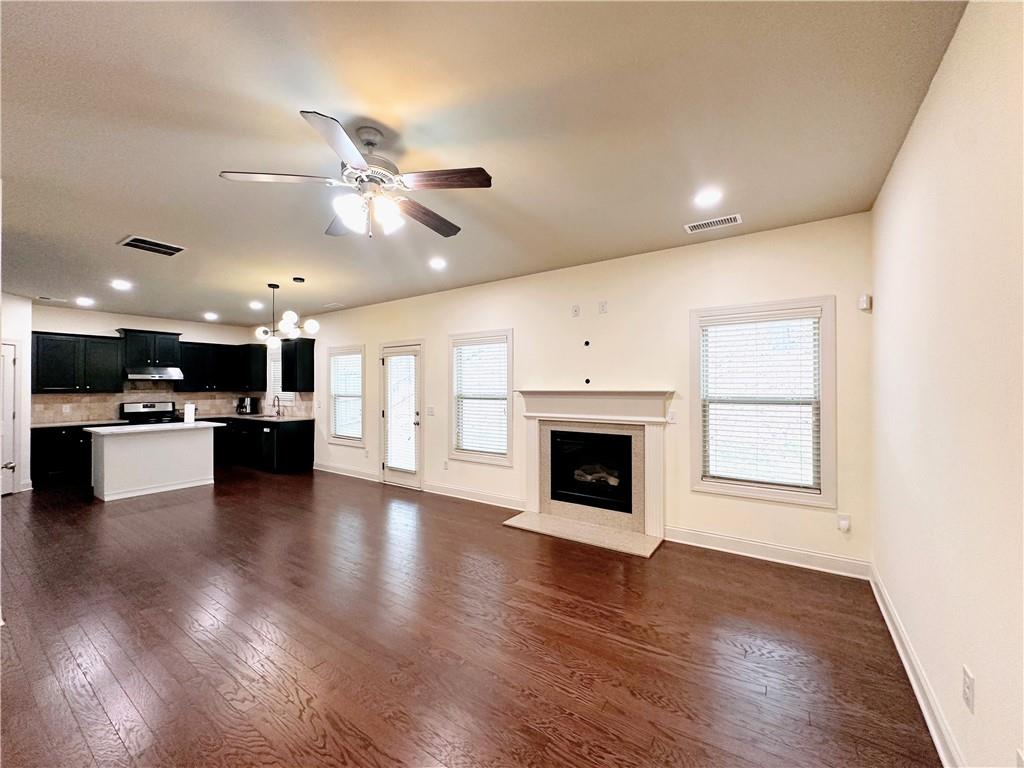 2050 Harvest Ridge Circle, Buford, Georgia image 6