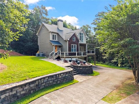 Homes For Sale - 21 Idlewood Drive<br/> Cartersville, GA 30121
