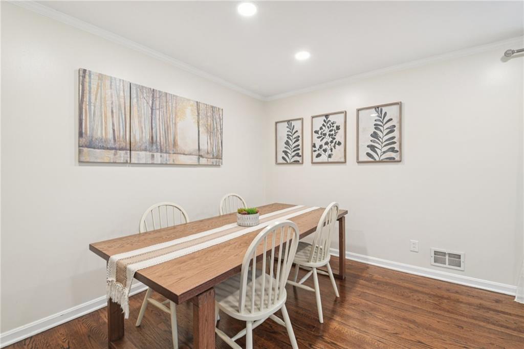 4372 Ashwoody Trail NE