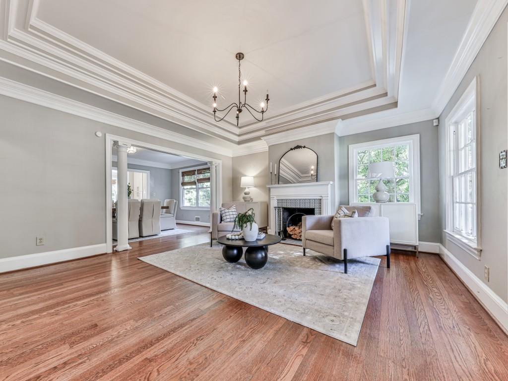 646 Darlington Circle NE