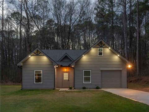 Homes For Sale - 143 Mctier Circle<br/> Cartersville, GA 30120