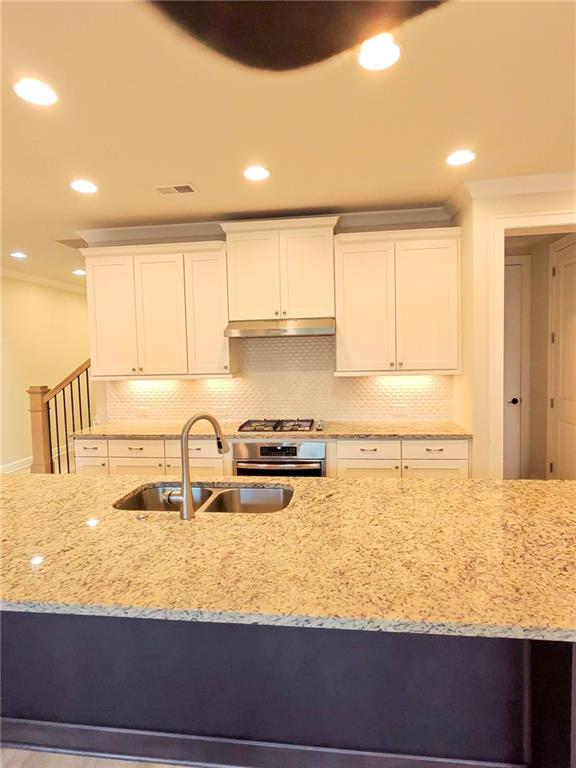 1758 Glenview Park Circle