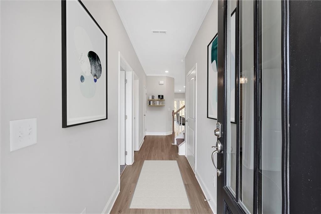 53 Colonial Terrace