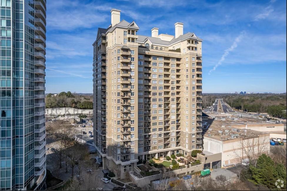 3334 Peachtree Road NE 1001