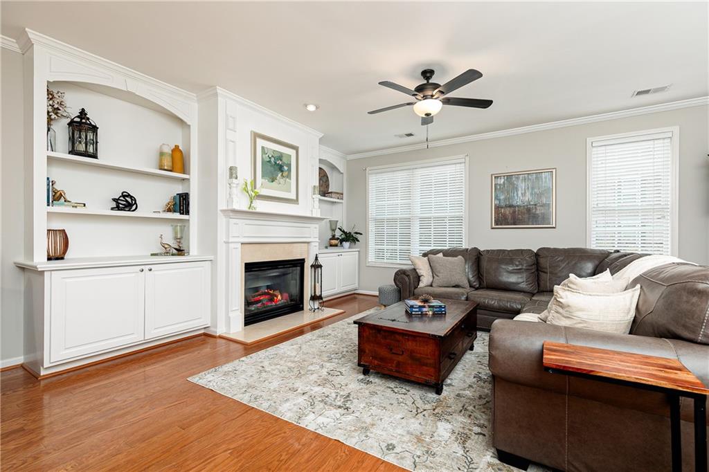 3410 Waters Edge Trail