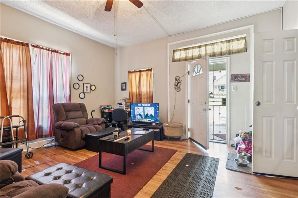 1454 Beecher Street SW