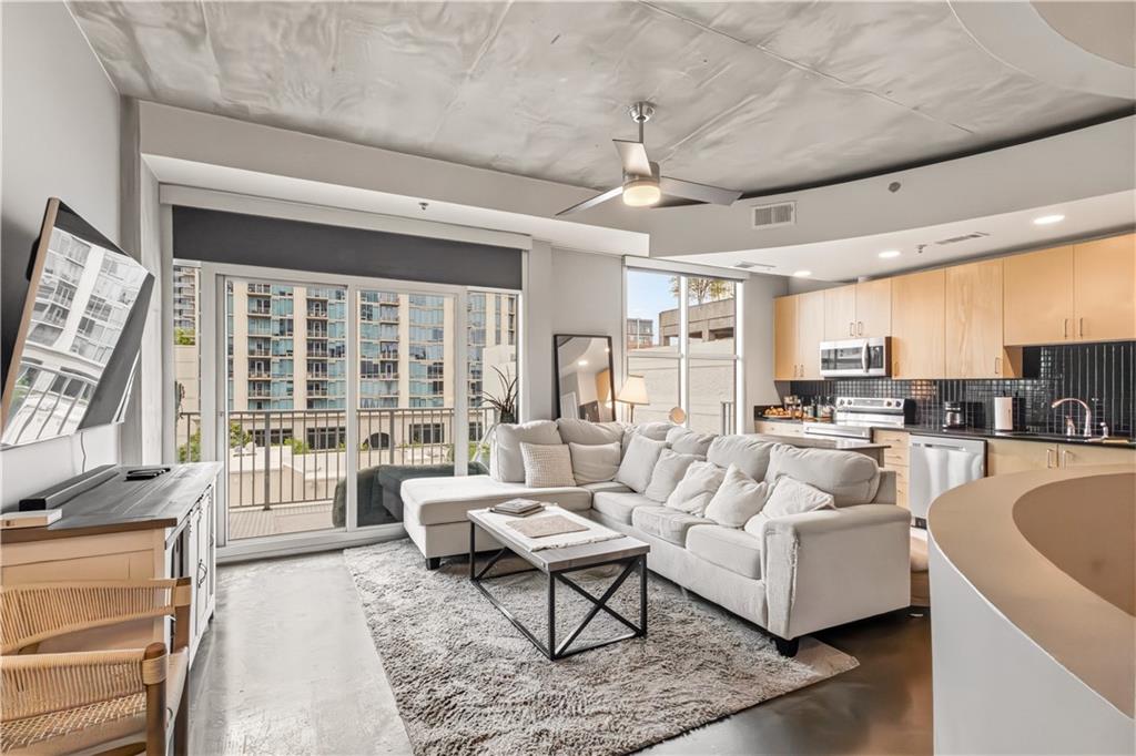 250 Pharr Road NE 804