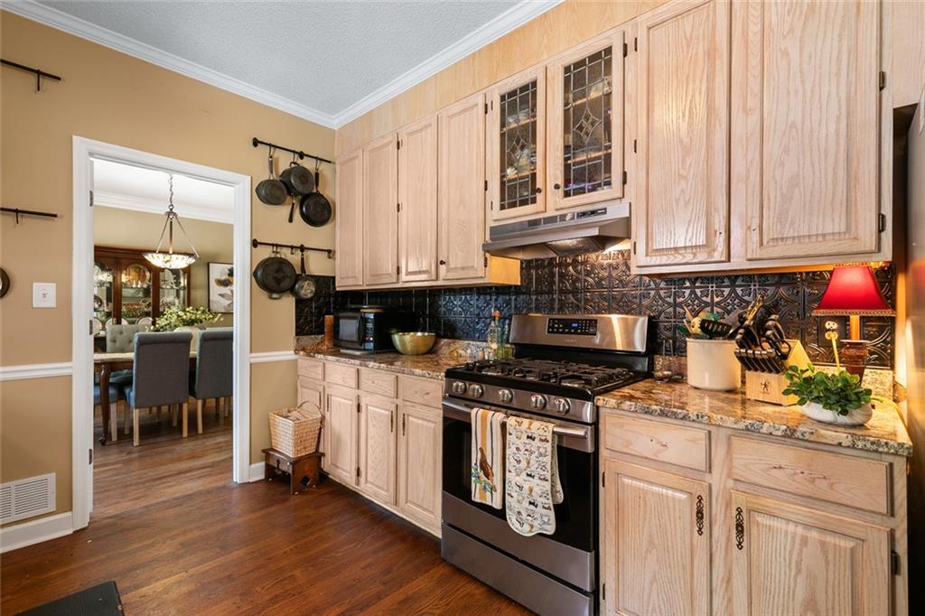5539 Hurstcliffe Drive, Kennesaw, Georgia image 18