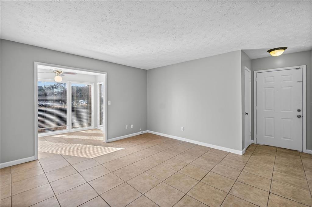 1305 Augusta Drive SE