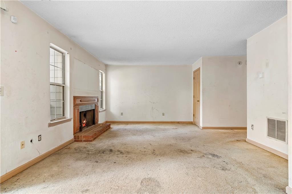 875 Joseph Club Drive SW