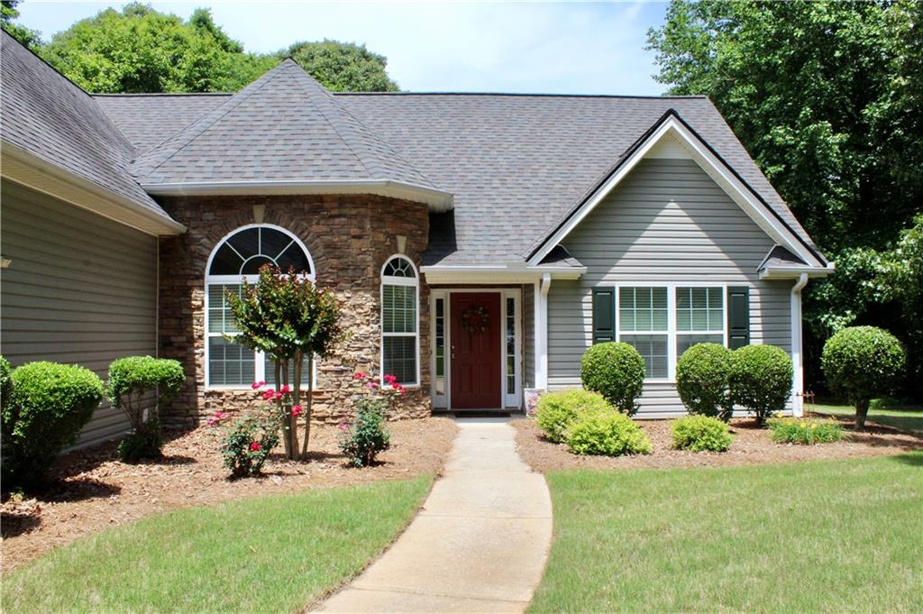 265 Mona Court, Winder, Georgia image 4