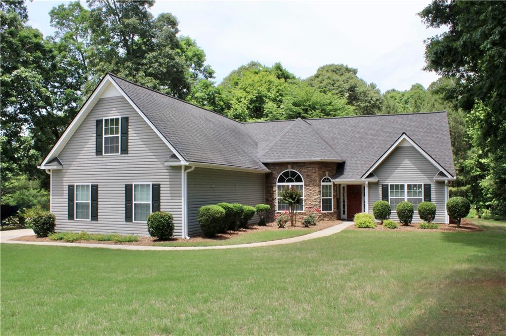 265 Mona Court, Winder, Georgia image 3