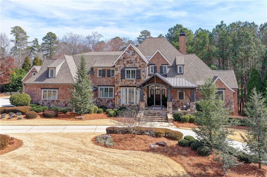 Photo of 989 Crescent River Pass, Suwanee, GA 30024 (MLS # 7729062)