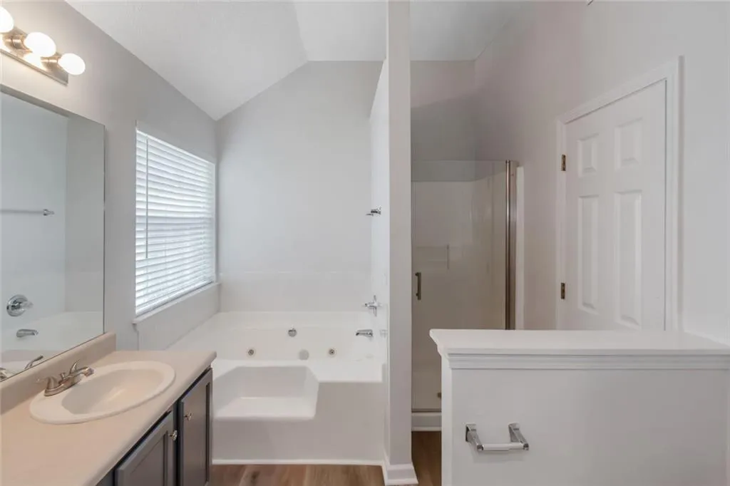 Lithonia, Georgia 30058, United States, 3 Bedrooms Bedrooms, ,3 BathroomsBathrooms,Residential,Active,146955