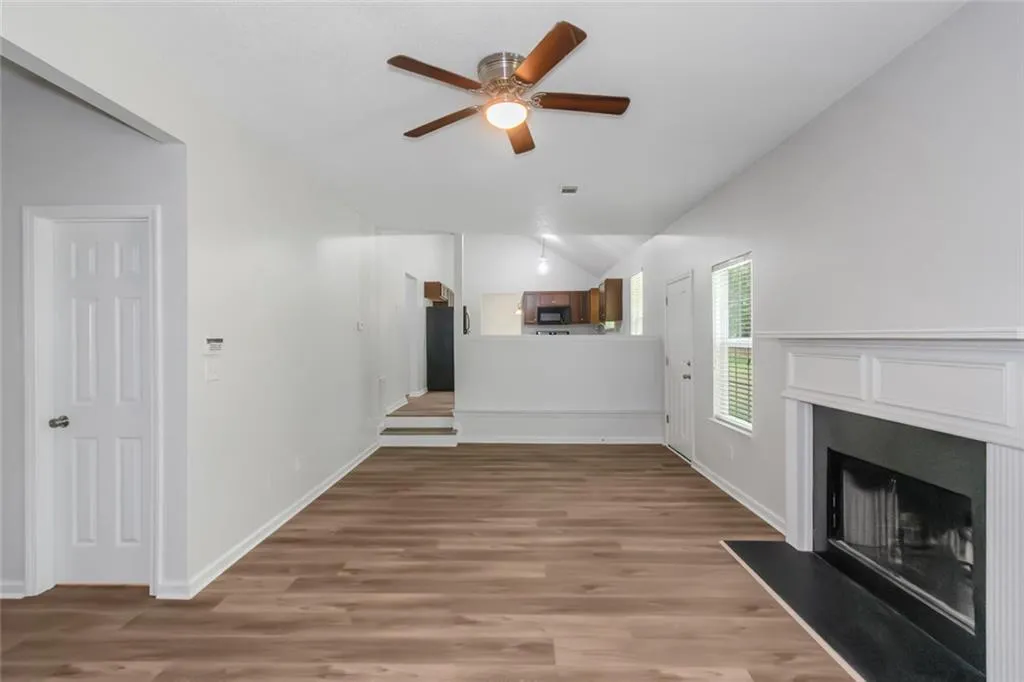 Lithonia, Georgia 30058, United States, 3 Bedrooms Bedrooms, ,3 BathroomsBathrooms,Residential,Active,146955