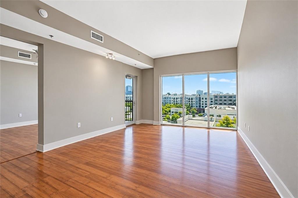 4561 Olde Perimeter Way 608