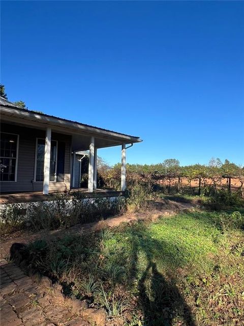 A home in Montezuma